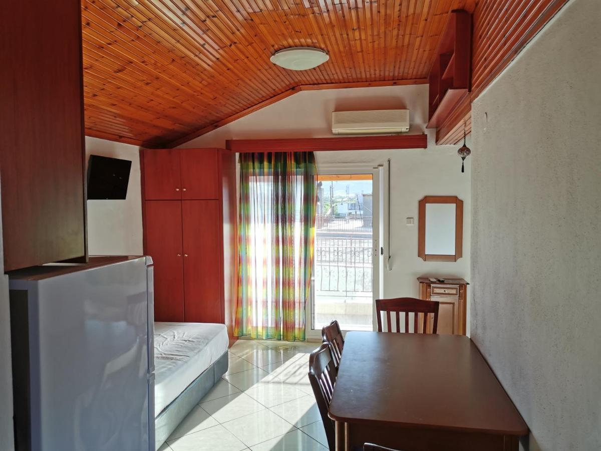 Villa Tasos Néa Péramos Εξωτερικό φωτογραφία