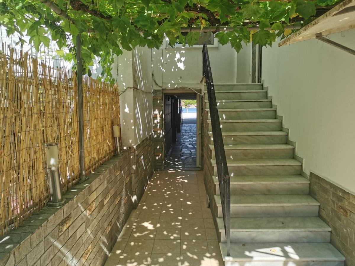 Villa Tasos Néa Péramos Εξωτερικό φωτογραφία