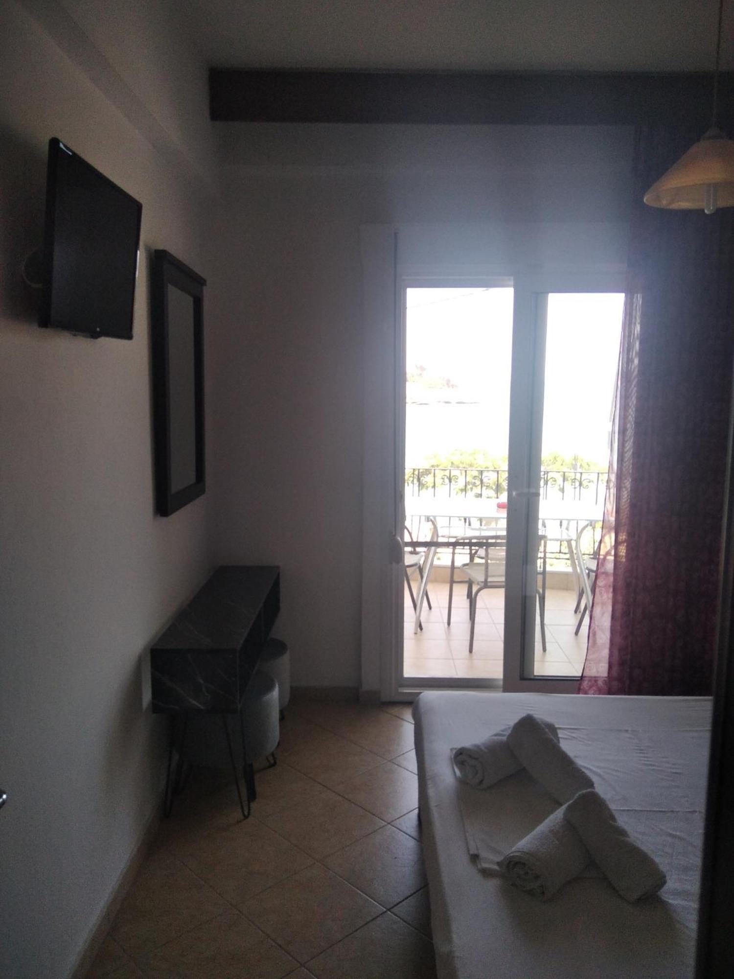 Villa Tasos Néa Péramos Εξωτερικό φωτογραφία